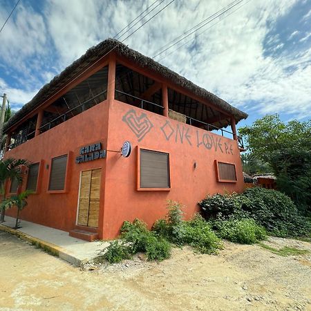 One Love Hostal Puerto Escondido Puerto Escondido  Buitenkant foto