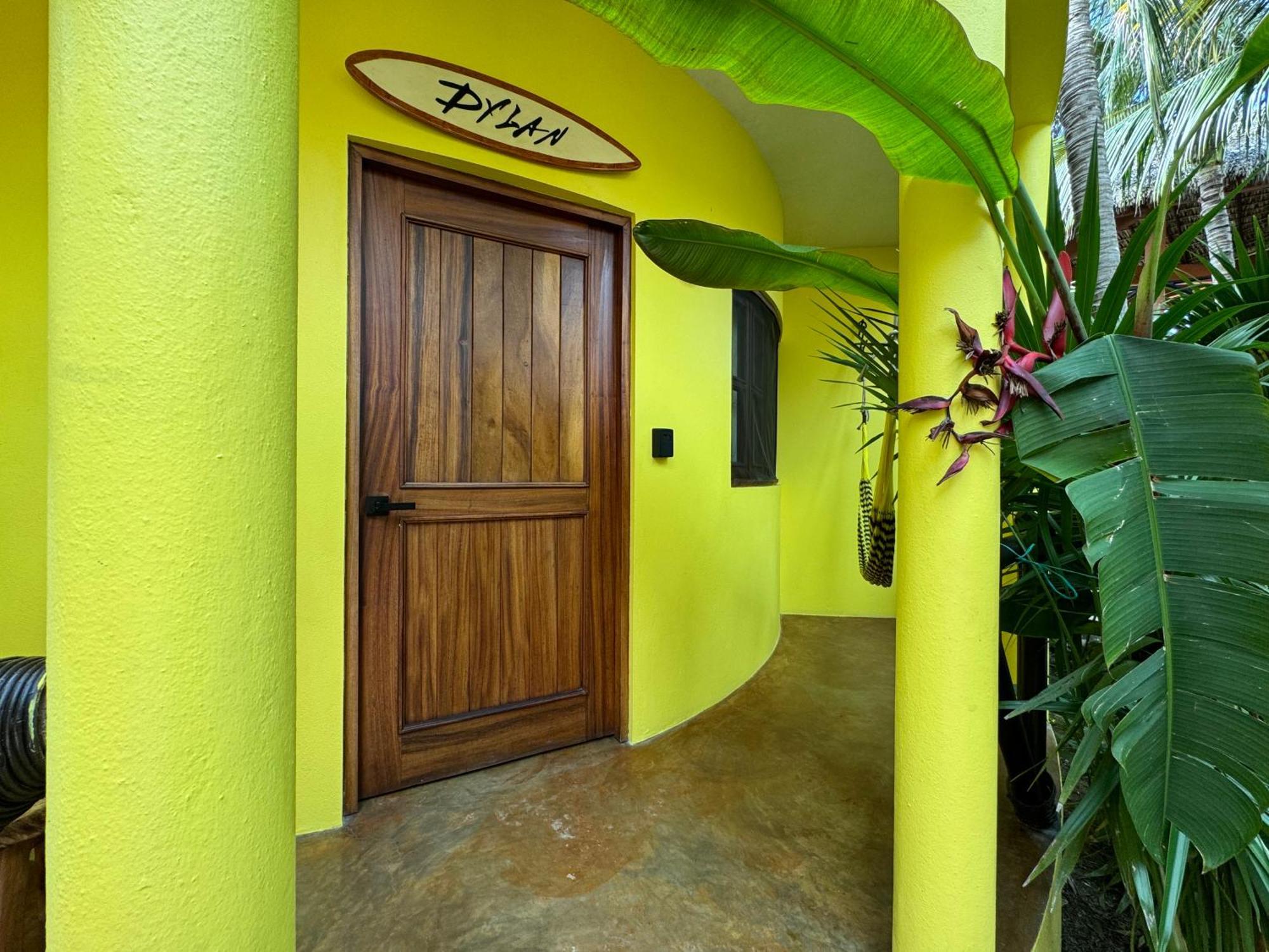 One Love Hostal Puerto Escondido Puerto Escondido  Buitenkant foto