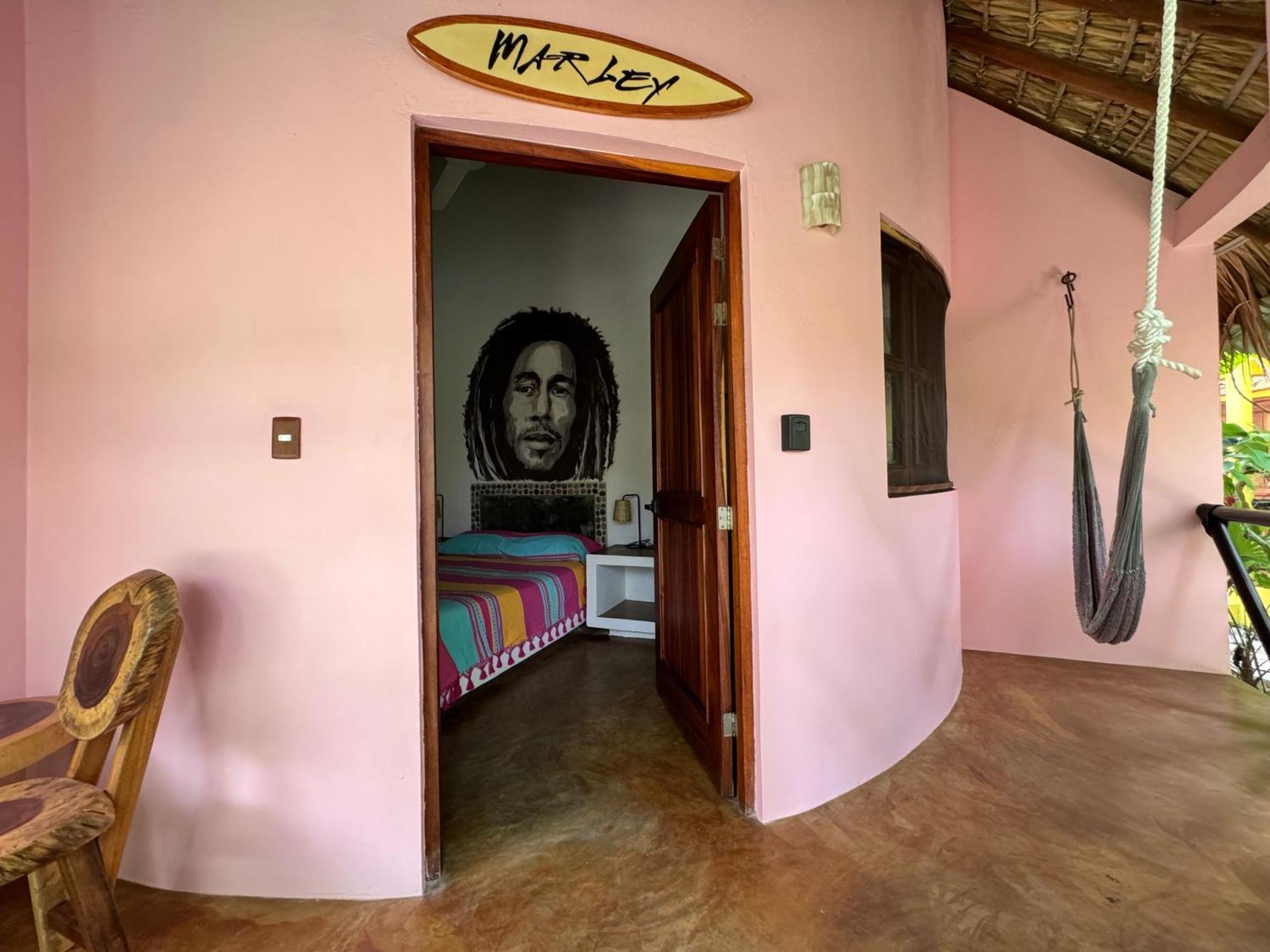 One Love Hostal Puerto Escondido Puerto Escondido  Buitenkant foto